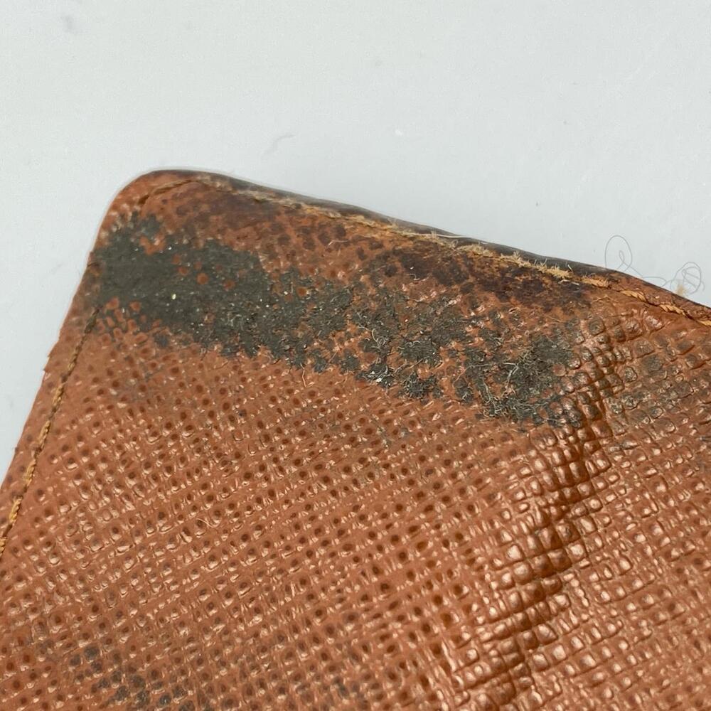 LOUIS VUITTON Multicles Key Case - Picture 10 of 10